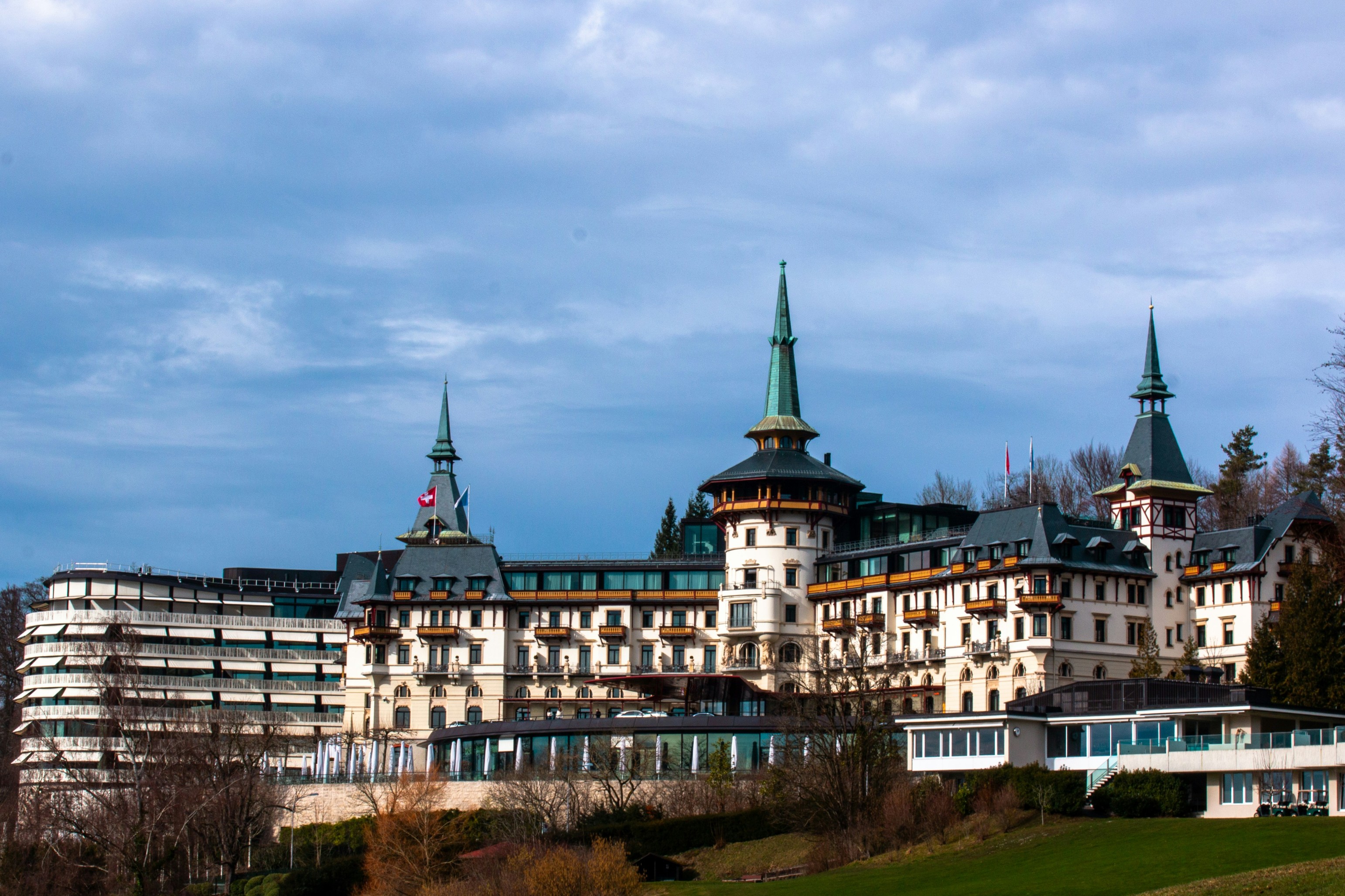 Reibungslose und pünktliche Flughafentransfers zu Zürichs besten Hotels