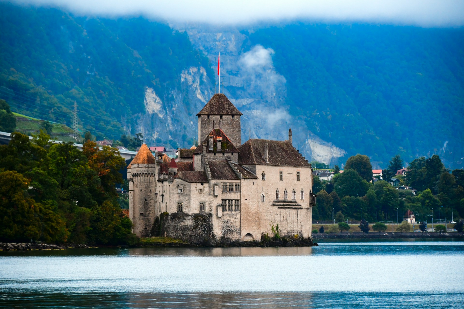 Montreux und Annecy: Einfache Tagesausflüge ab Genf